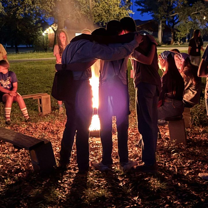 received_725090330298568